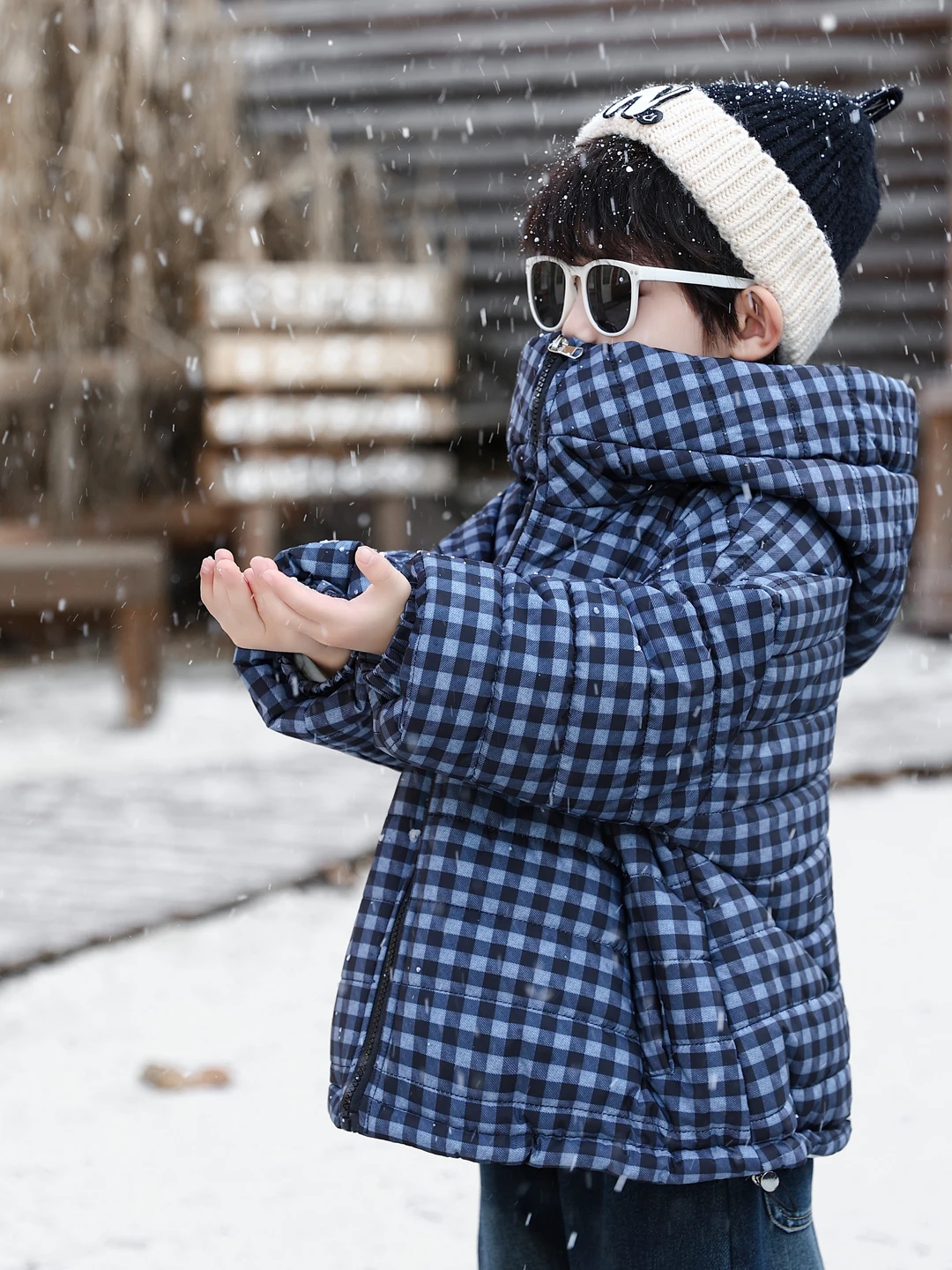

Thiened клетчатая хлопковая куртка для мальчиков с капюшоном, зимняя теплая верхняя одежда, модное длинное повседневное пальто на молнии для подростков све