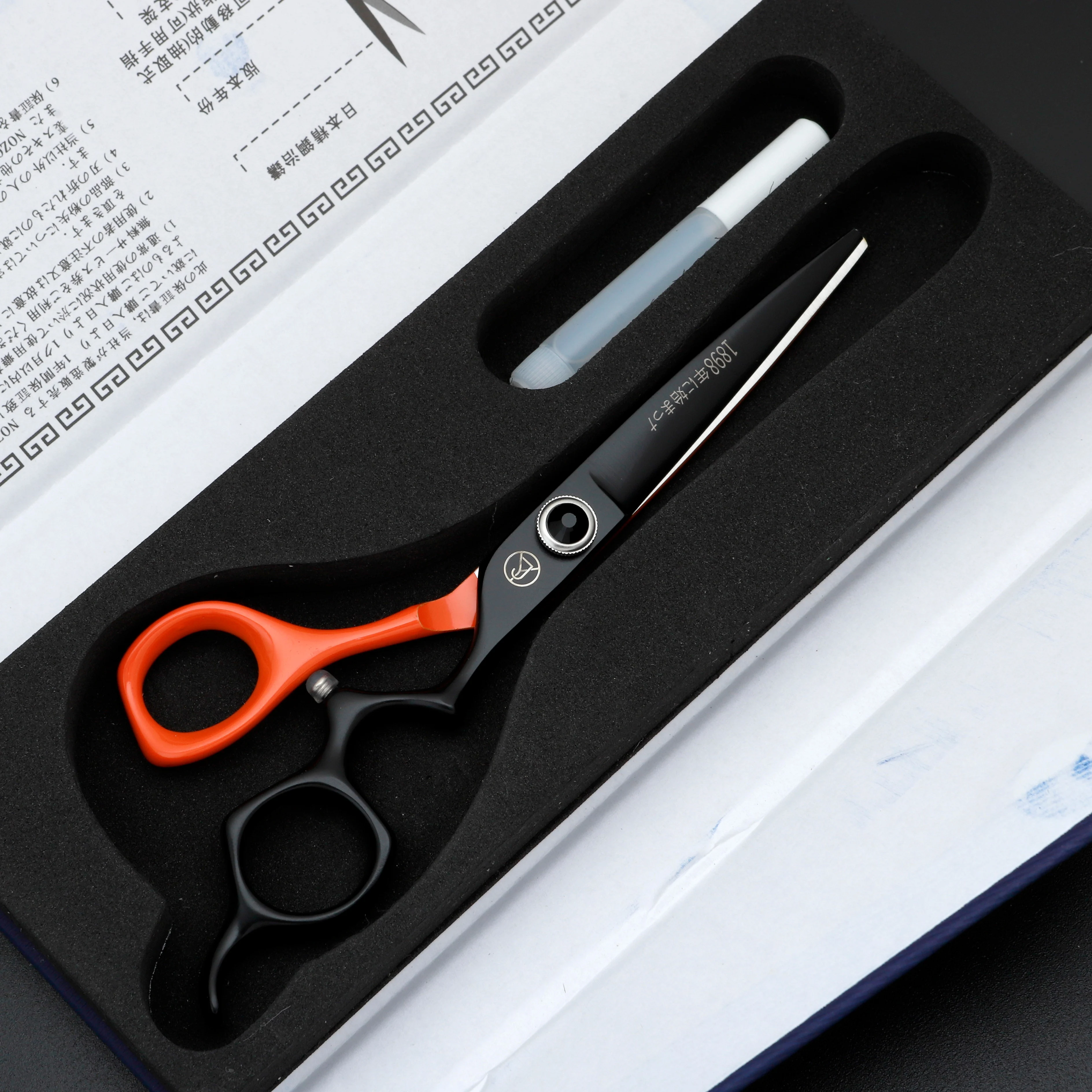 Professionelle Hochwertige Haarschneideschere - Extrem Scharfe Schere, Wird bei Gebrauch noch Schärfer, Salonqualität-Zubehör – Detail 4