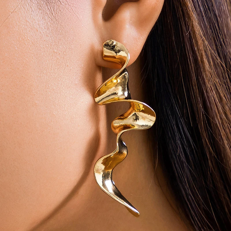 

Irregular Twisted Stud Earrings for Women Long Tassel Dangle Earrings Gold Color Spiral Waving Earrings 2024 Trend Jewelry Gifts