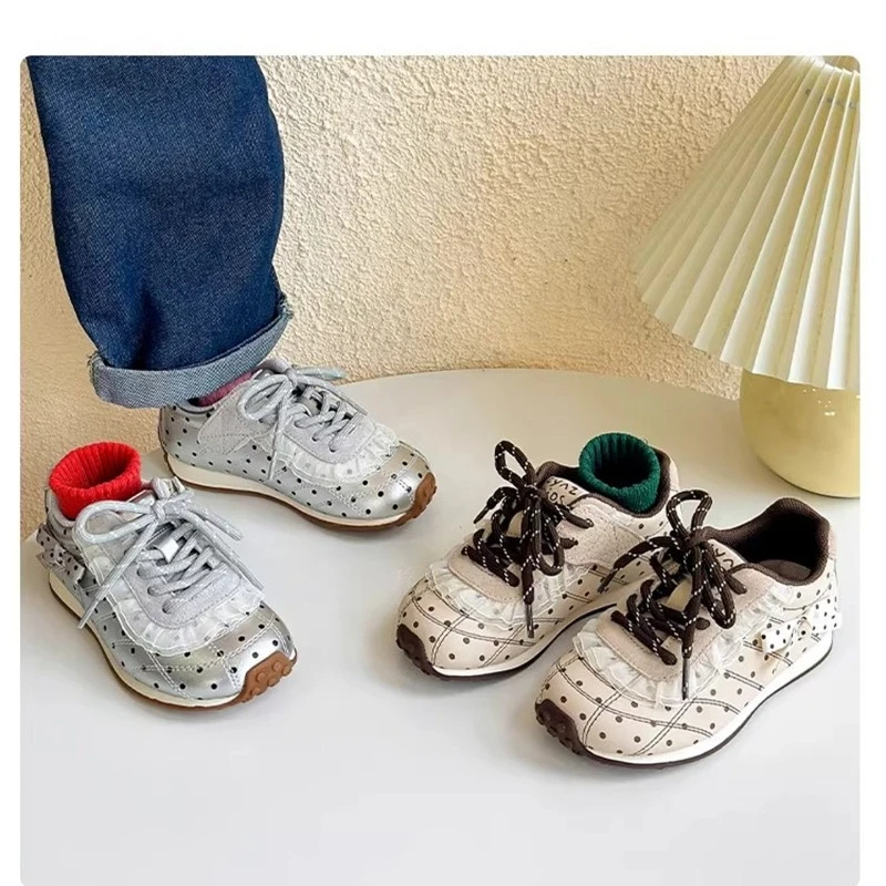 

Новые весенние детские кроссовки 2026 года: кожаные, дышащие, повседневные, с звездами, нескользящие, модные, для малышей (девочек и мальчиков), размеры 26-36