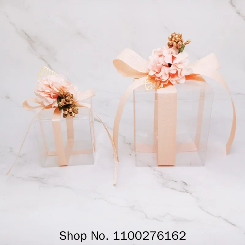 50Pcs/lot Candy Boxes PVC Transparent Wedding Favors and Gifts Box Square Flower Ribbon Romantic Packaging Box Party Gift Bag