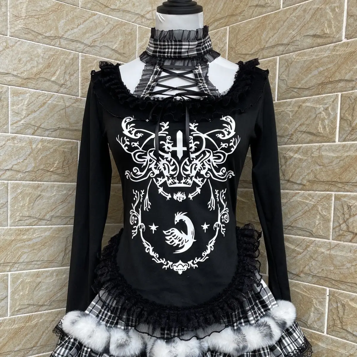 

Ruibbit Gothic Rock Punk Print Black Red Halter Slim Lace Long Sleeve Hot Girl Bottomed T-shirt Women Lolita T-shirts Y2k Top