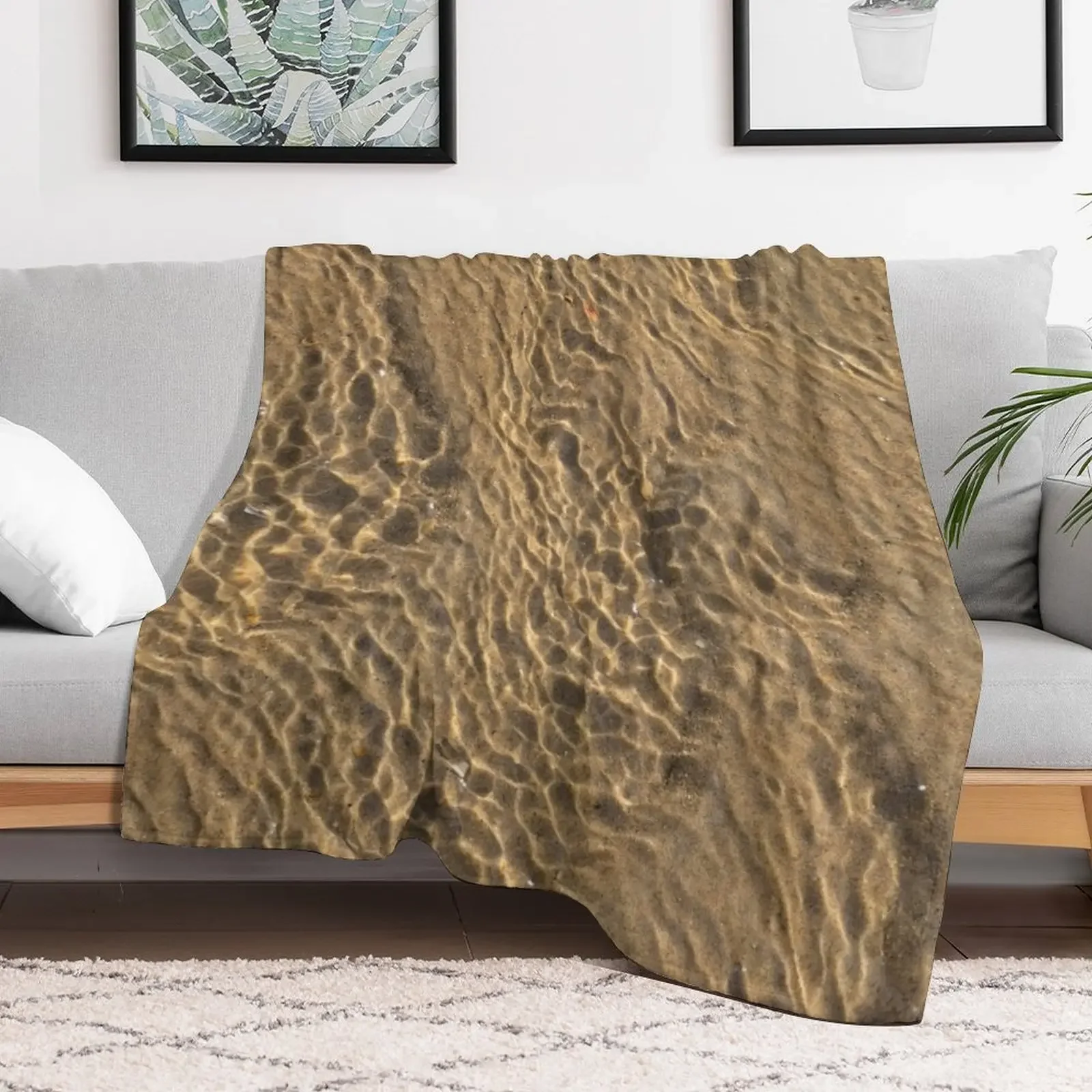 Patterns in sand and shallow water Throw Blanket Portable Lightweight Blanket for Travel Camping