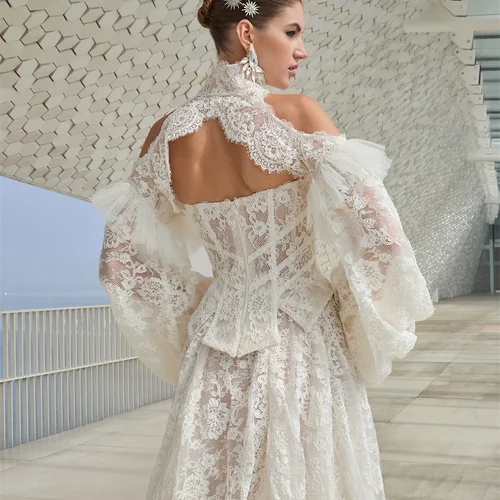 فساتين الزفاف