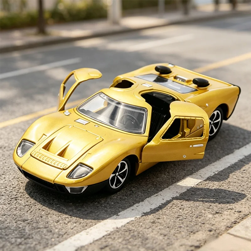 1:32 Scale Alloy Vintage Car Model, Children's Toy Car Decorative Item, Boys' Educational Toy Car Model, Rear Wheel Spring-Loade