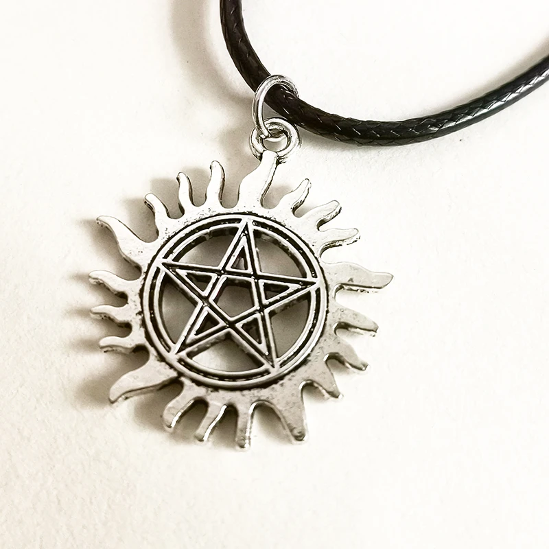 Supernatural Pentagram Star Pendant Necklace For Women Black Leather Choker Wicca Witchcraft Vintage Goth Gothic Collar Jewelry