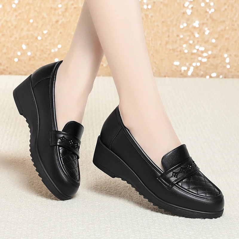 Fashion Retro Black Loafers Shoe for Women Spring New Comfort Soft Leather Low Heel Single Shoe British  Round Head Shoe