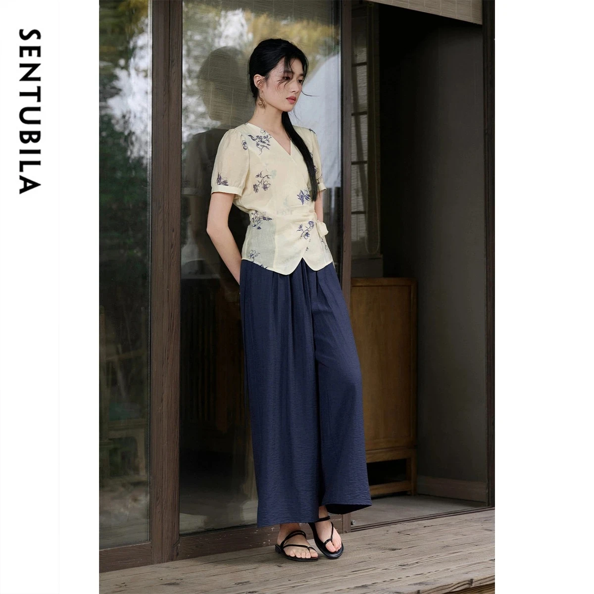 

SENTUBILA Women Lyocell V-neck Tie Print Shirt Linen Wide-leg Pants Set 2026 Summer Elegant Fashion Commuter Outfit 162ZK5806Z