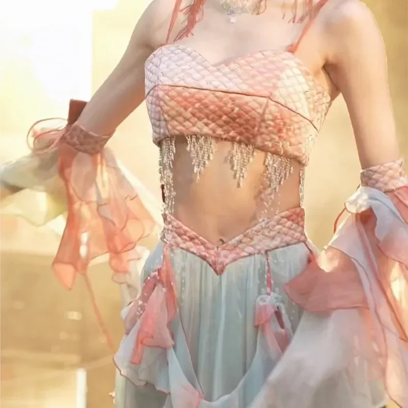 2025 new Travel photography clothing Hanfu koi dance costume Western exotic wind costume