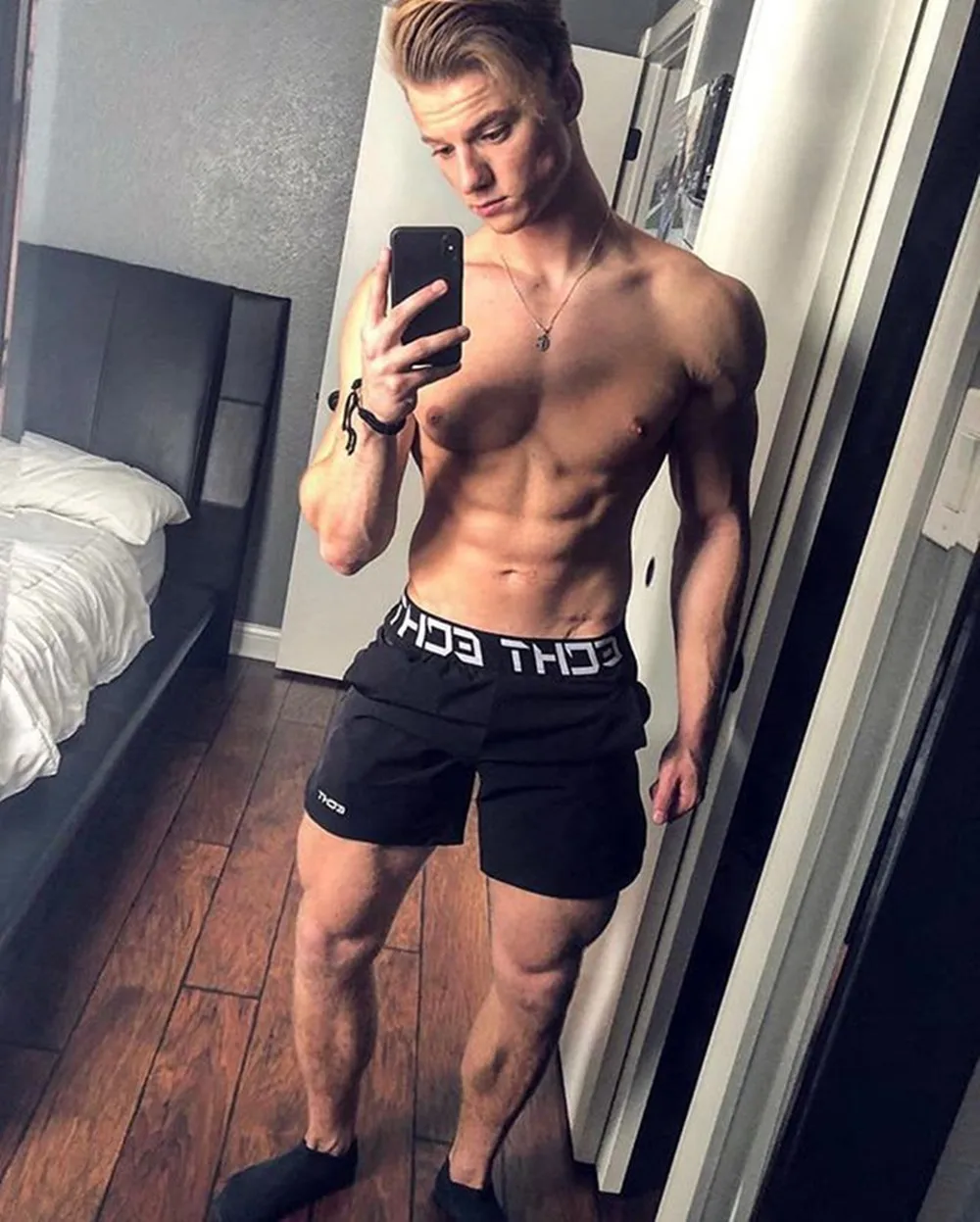 Summer Casual Shorts Men Bodybuilding Quick Dry Bermuda Gym Fitness Running Training Pants Male Beach Swimming Trunks Bottoms