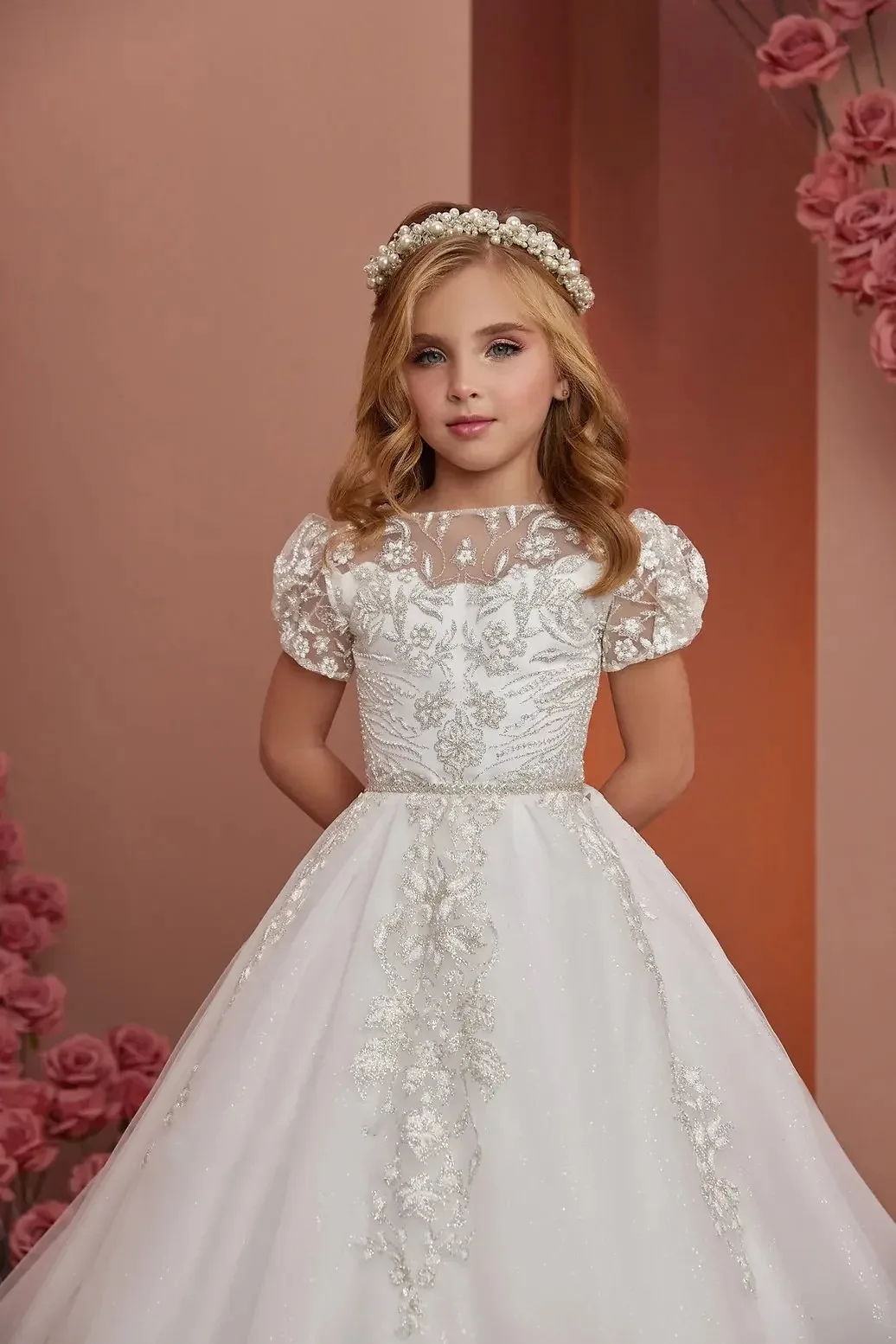 フラワーガールドレス カスタマイズされた白いチュール リボン付き レース 誕生日 卒業式 結婚式 パーティー アップリケ 初聖体舞踏会