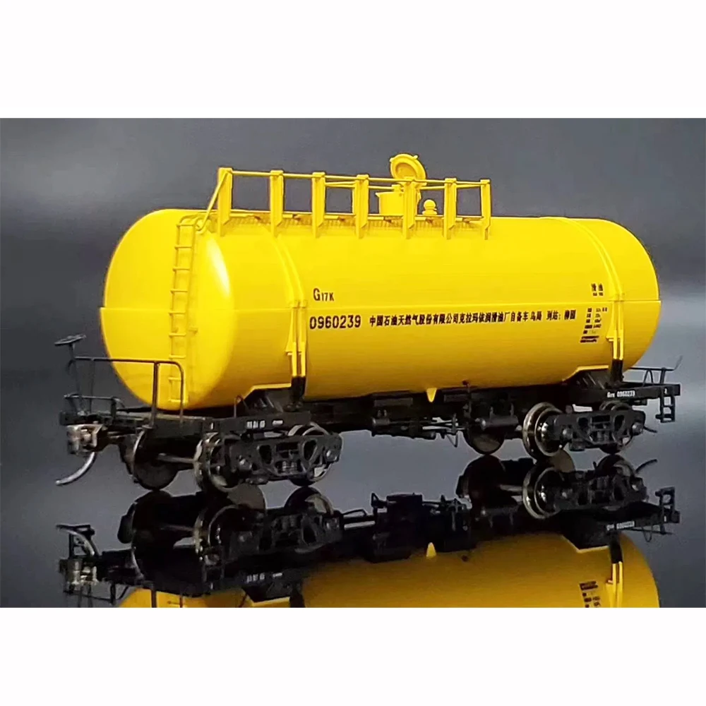 Train Model  HO 1/87 China Railway G17 Oil Tank Transporter Train Model Adult Classic Collection Static Display Toy