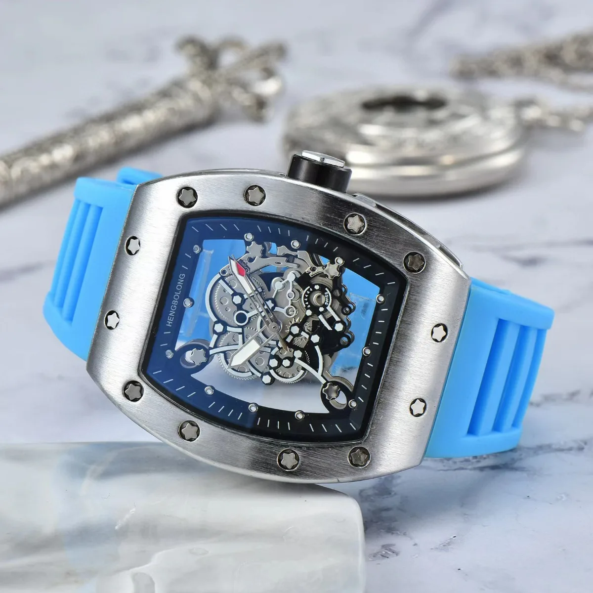 ساعة كوارتز رجال الأعمال بمؤشر أوروبي وأمريكي مجوف من الأسفل على شكل برميل