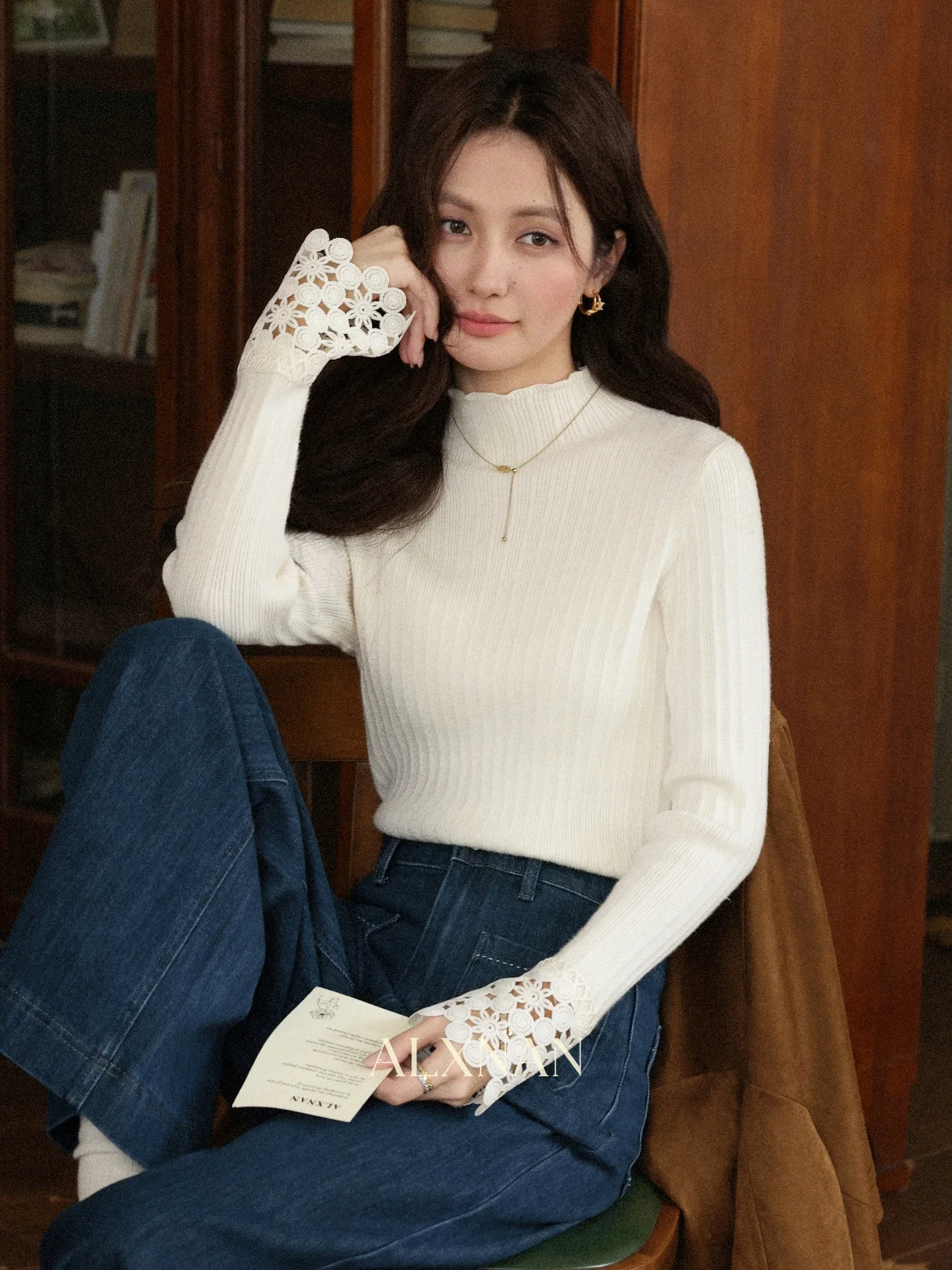 

South Deer Rose Black And Wheat Knitted Sweater Casual Style Women's Top Early Autumn New Simple Leisure Ladies Knitwear