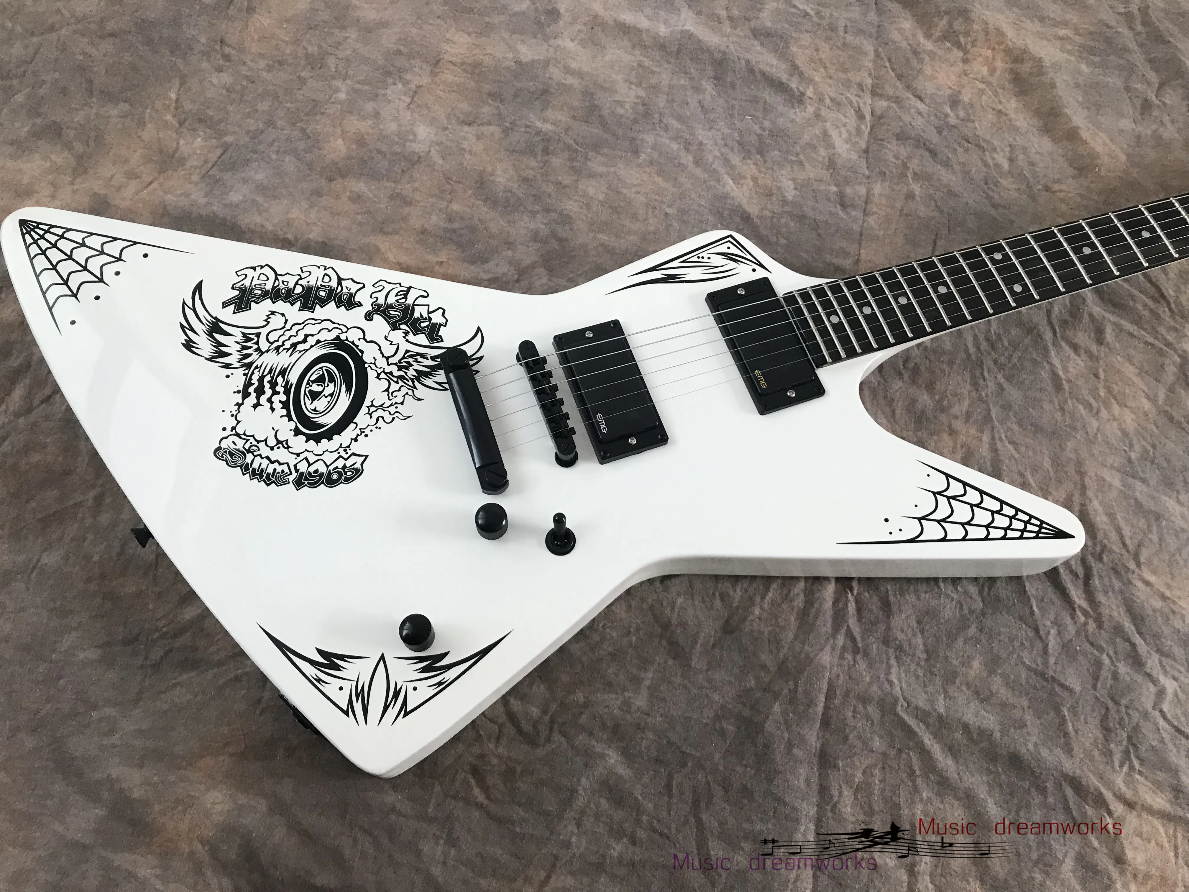 China\'s OEM  becoda black electric guitar  ES p White color, black pattern of individuality