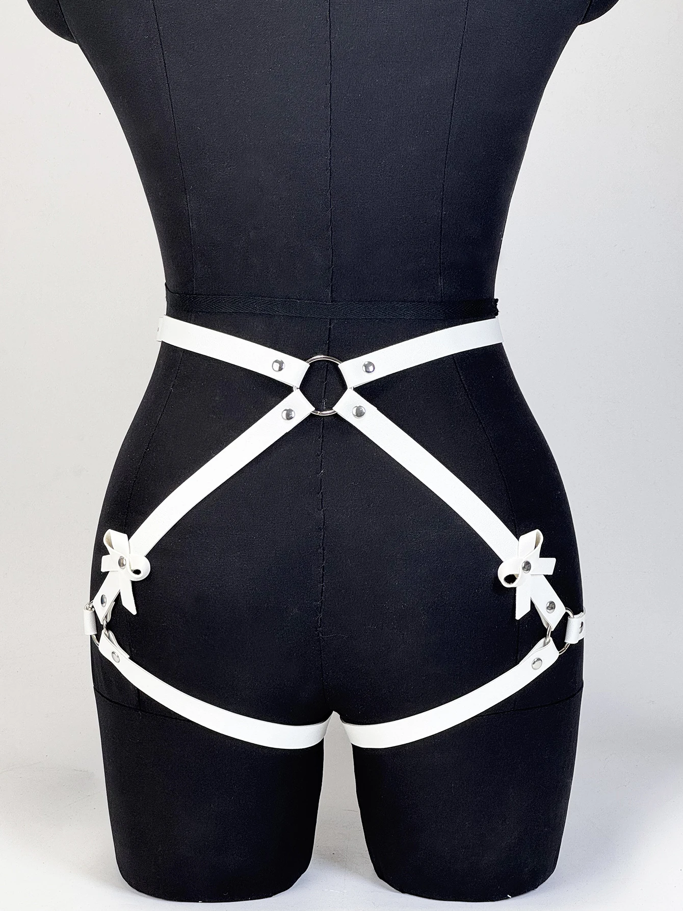 Goth Punk PU-Leder Bein-Harness, Strumpfband und Po-Harness, Modischer Harness-Gürtel, Accessoires für Party und Dating – Detail 20