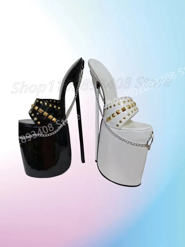 

Ploe Dance Metal Chain Decor Platform 30cm Super High Heels Slippers Black Patent Leather Stiletto High Heels Women Shoes 2026
