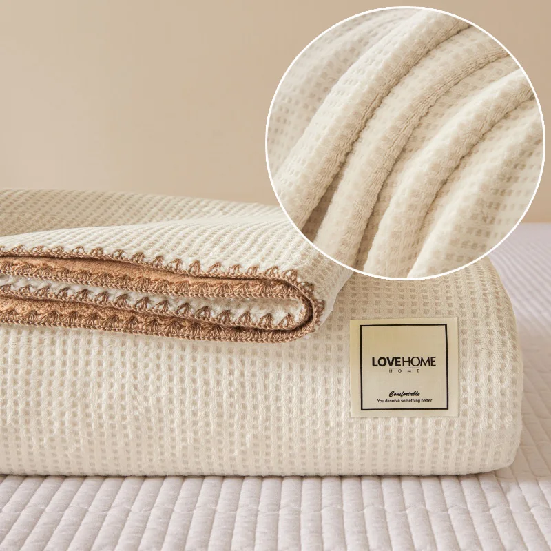 Solid Velvet Waffle Jacquard Blanket Warm Fleece Bed Blanket Comfortable Milk Velvet Blankets for Nap Couch Sofa Throw Blankets