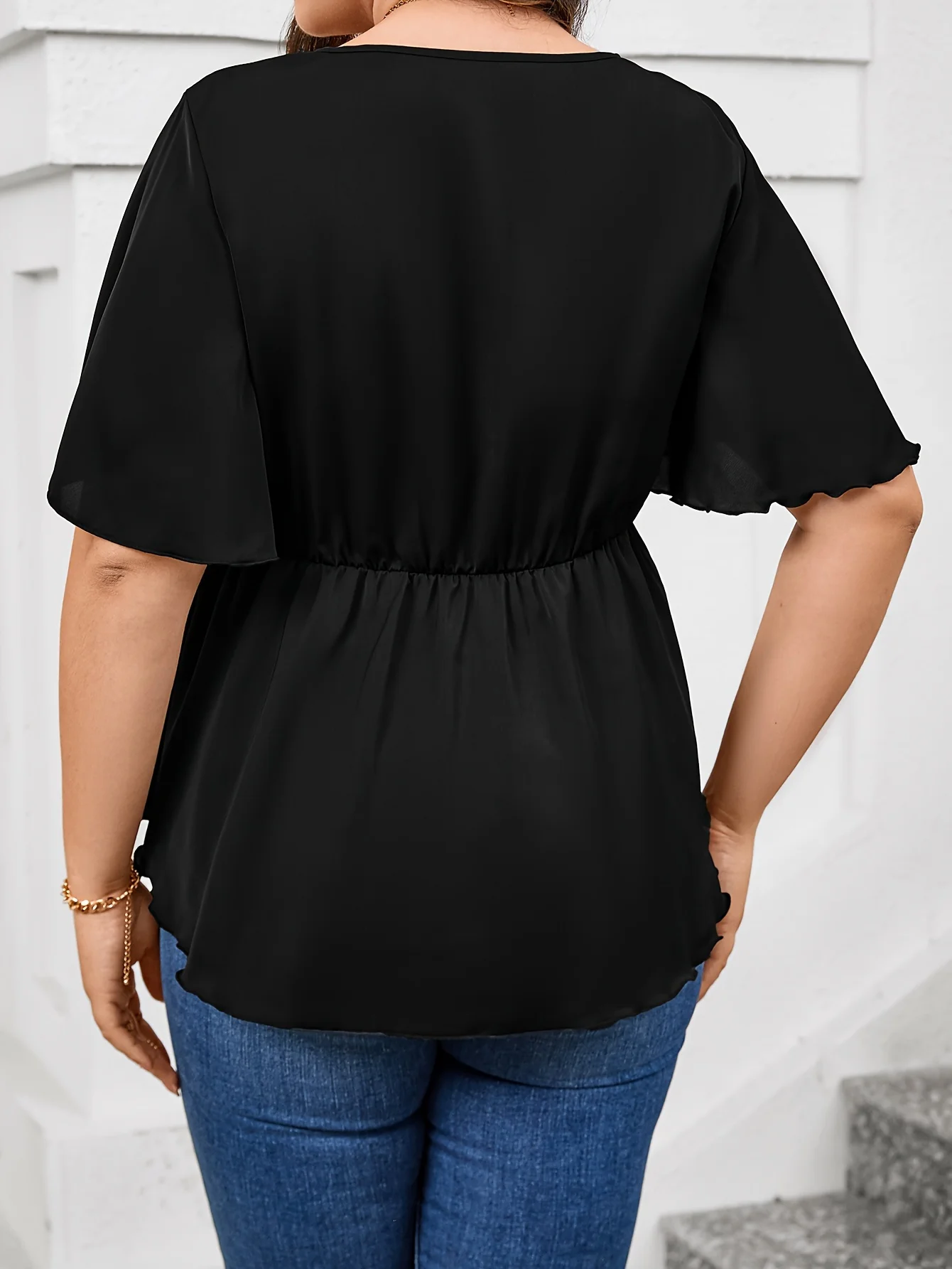 New spring and summer plus size loose casual solid color ruffle front ruffle shirt