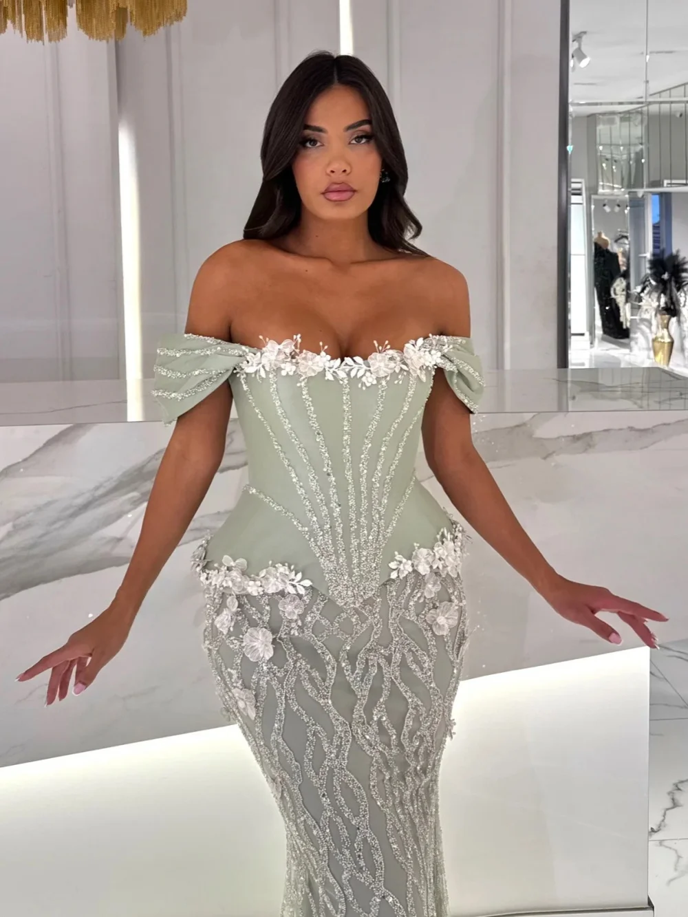 Jasnozielona suknia wieczorowa w stylu syreny z koralikami, sztywny gorset, stylowa suknia na przyjęcie weselne, szyta na miarę, wykwintna suknia na czerwony dywan.