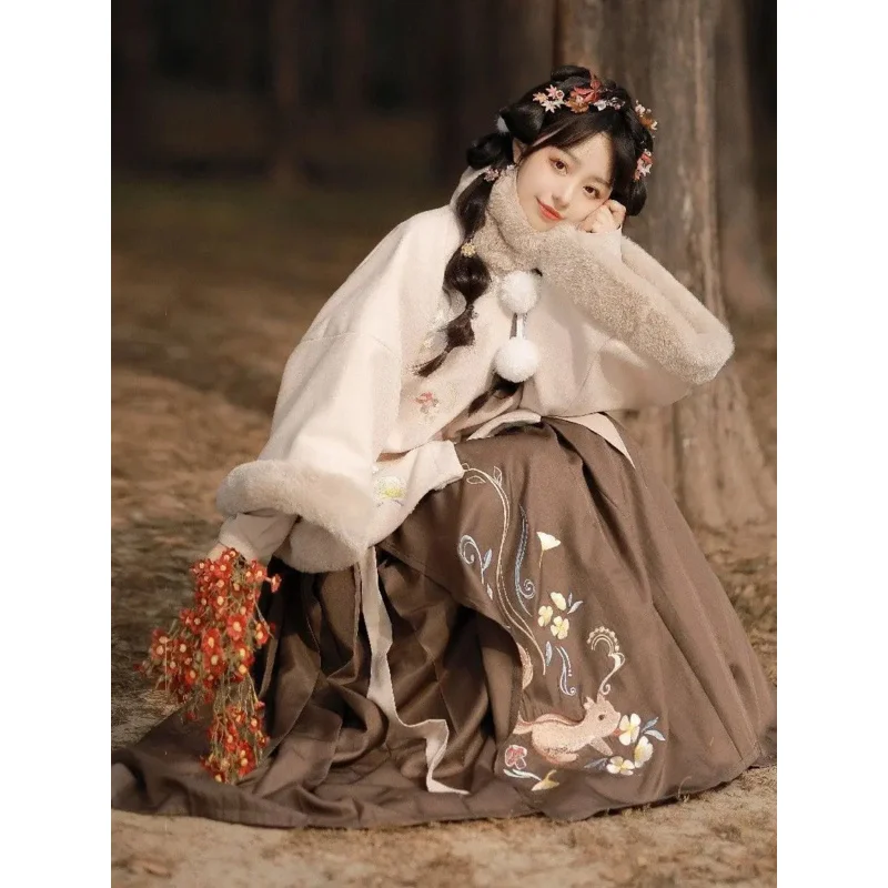 

Ming Style Square Neckline Half Sleeved Hanfu Autumn And Winter Ponytail Skirt Dress Chinese Traditional Costume