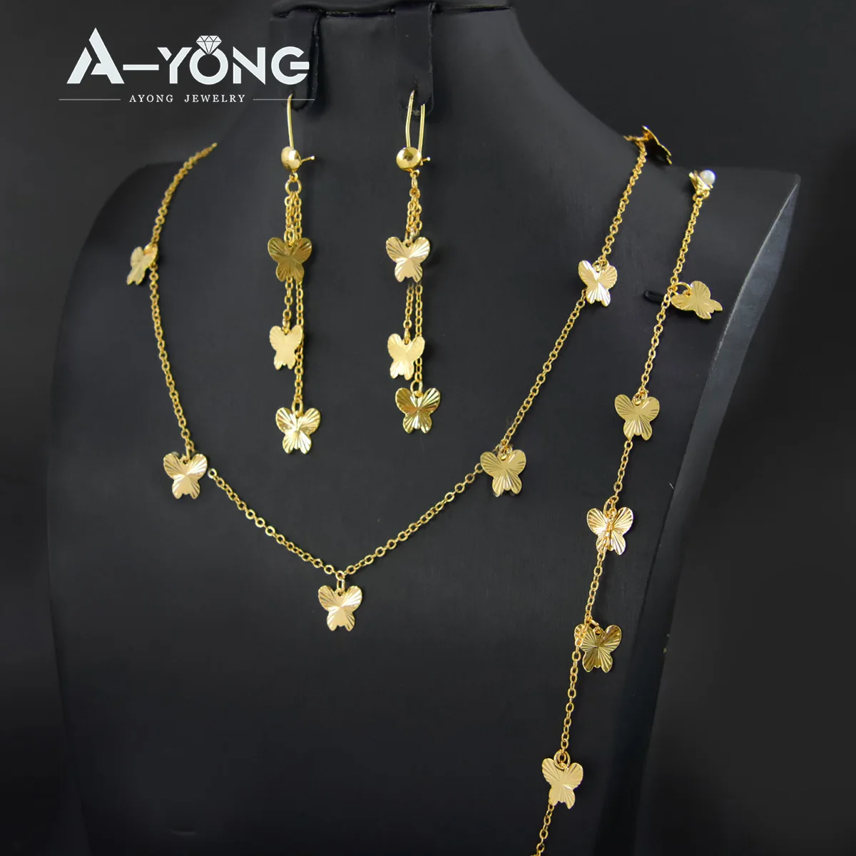 

Delicate Elegant Butterfly Jewelry Set 21k Gold Plated Necklace Bracelet Set Dubai Arabic Women Commuter Party Matching Jewelry