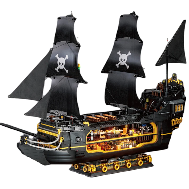 

2900PCS Dark Phantom Pirate Ship Building Blocks Classic Ghost Ship Model Bricks Set With Light Mini Dolls Kids DIY Toys Gifts