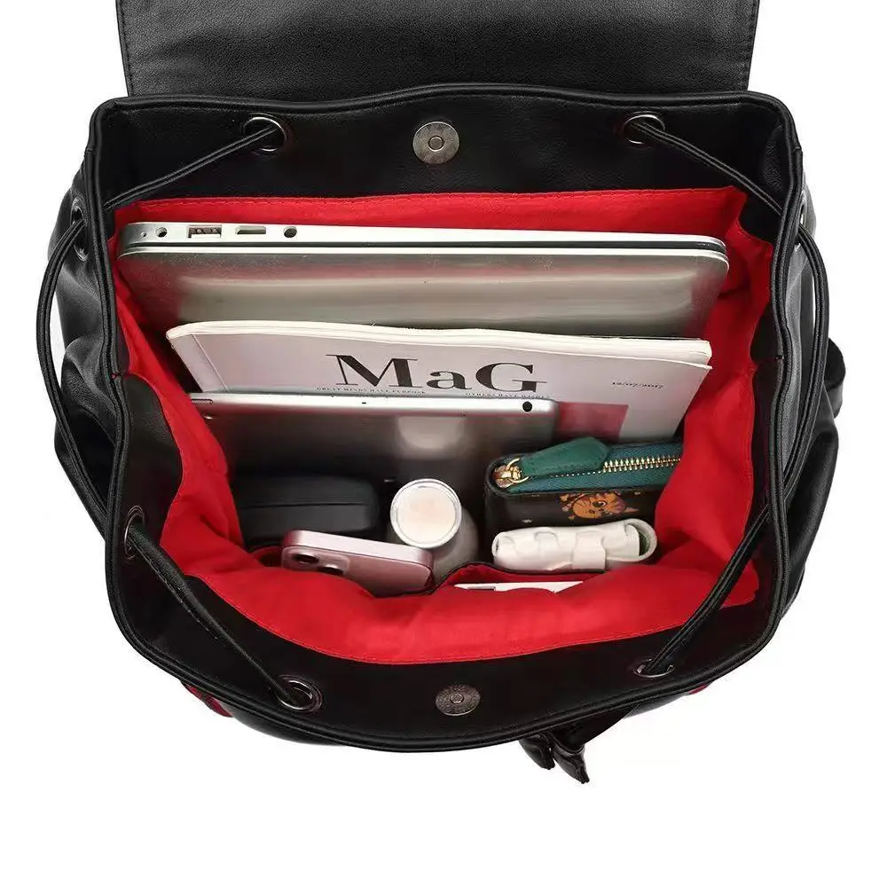 Casual ex Bapa Personalisierte Nietentasche Faionable Commuter Sle Große vertikale quadratische Ape PU-Material