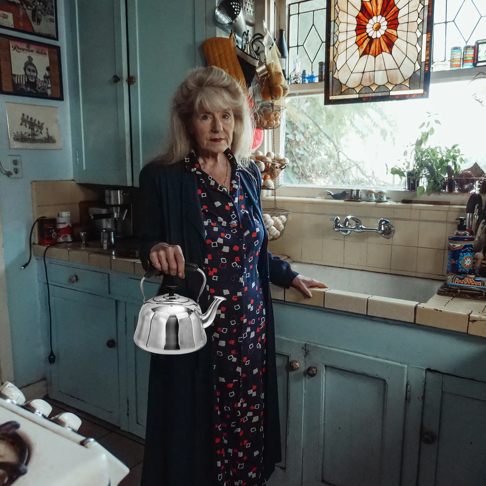 

Чайник из нержавеющей стали со свистком, чайник премиум-качества, практичный автоматический свисток, энергосберегающая кухонная барная посуда