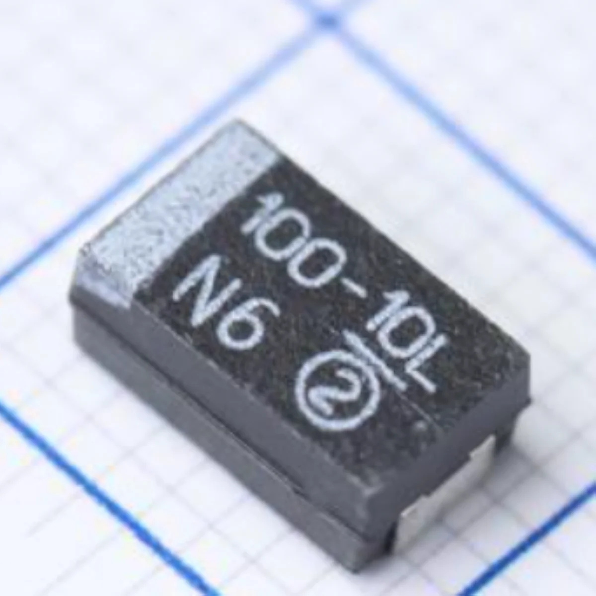 2917 CASE-D 7343 31mm Marking 100-10L Original Black Tantalum Capacitor 10V ±20% 100uF 600mΩ CAP TANT 100µF 293D107X0010D2TE3