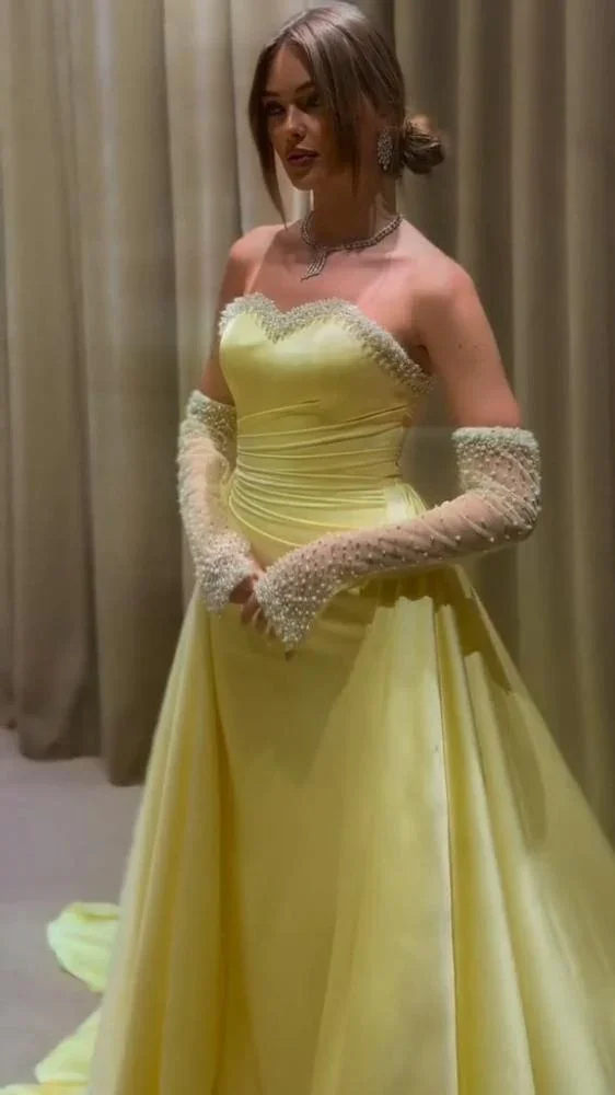 

Customized Saudi Women Evening Dresses Floor Length Sheer Stain Women Party Dresses Beading Sleevesless Prom Dresses Vestido