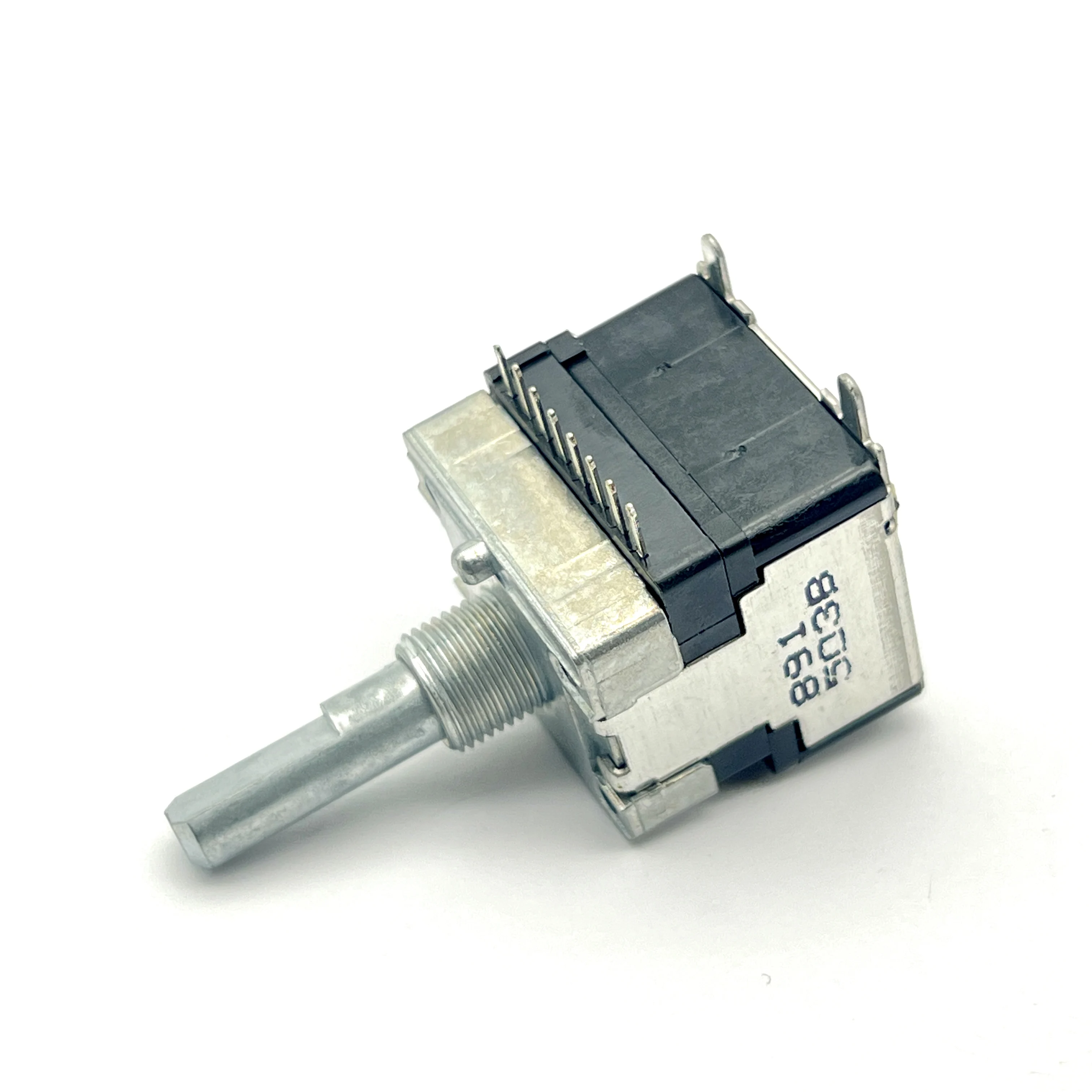 

1 шт. усилитель типа RK168, немоторизованный двойной потенциометр B50K, однорядный, 8 контактов, длина ручки 25 мм