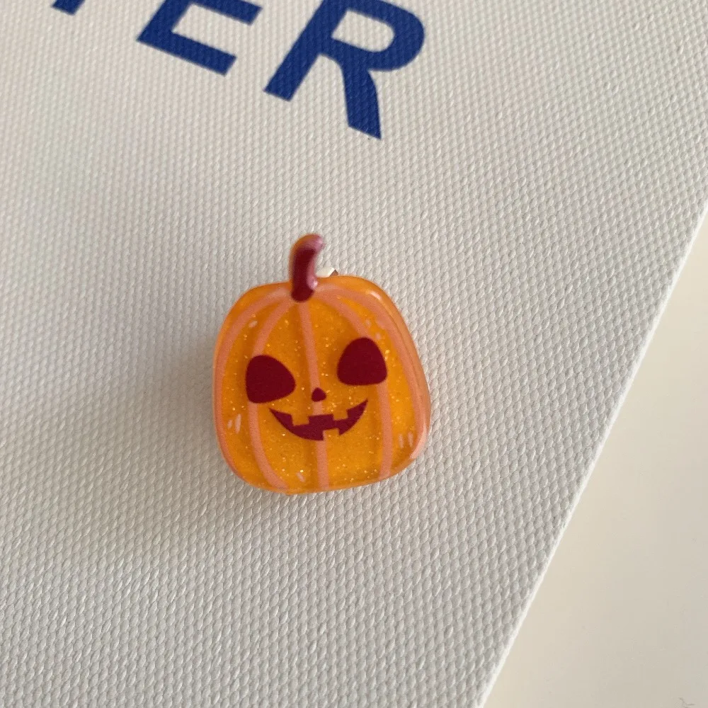 Fashion Pumpkin Halloween Mini Grab Clip Small Acrylic Spooky Hair Claw Headdress Bat Ghost Grab Clip Party Headwear