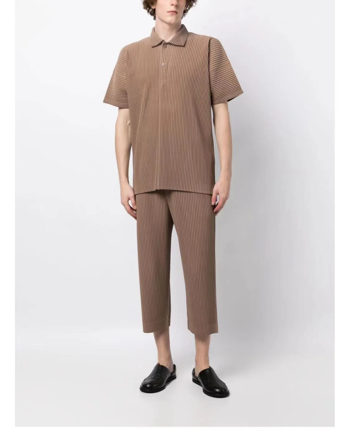 

Miyake 2025 Men's Summer Short Sleeve Pleated Polo Shirt Men's Pleated Lapel Breathable Loose Casual Pleated Solid Color Top