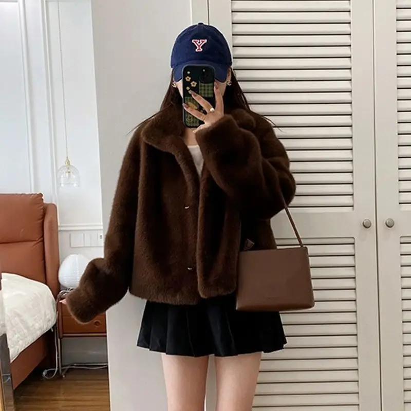 Luxury Brand Women's Clothing Winter Mink Fur Short Coat Stand-up Collar Fur One-piece Mink Fur Eco-friendly Coat Fluffy Jacket