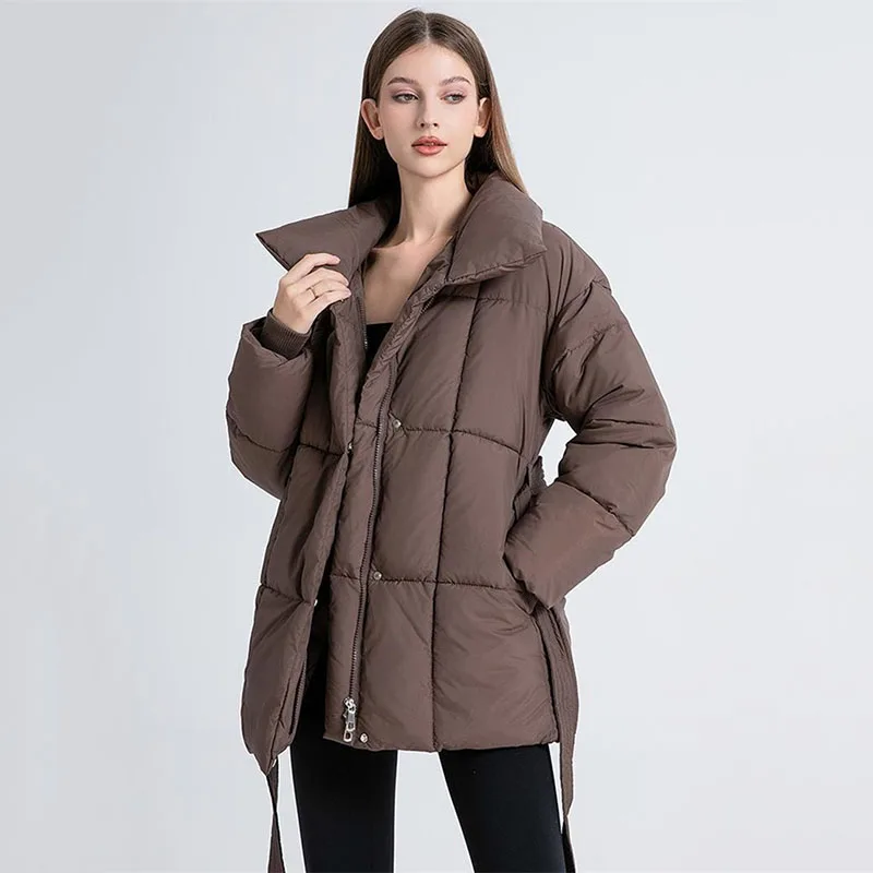 Donne 2025 NUOVO Inverno Parka Cappotto Vita di fascia alta Legare Imbottiture Giacca di cotone Stile coreano Moda Sottile Spessore Caldo Pane Giacca