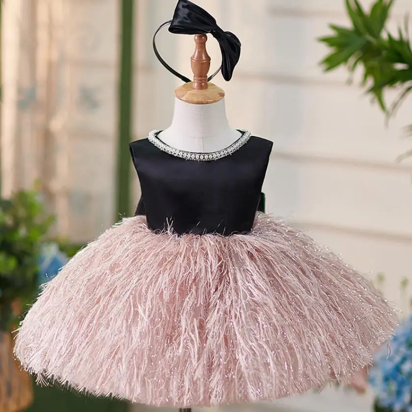 

2024 New Children's Princess Evening Gown Bow Sequin Feather Design Wedding Birthday Baptism Eid Party Girls Dresses A3438