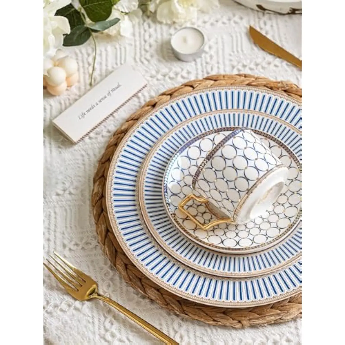 English 7 oz Bone China Tea Service for Four Persons Featuring Translucent lightweight Cups Saucers Teaspoons and 24 oz Teapot