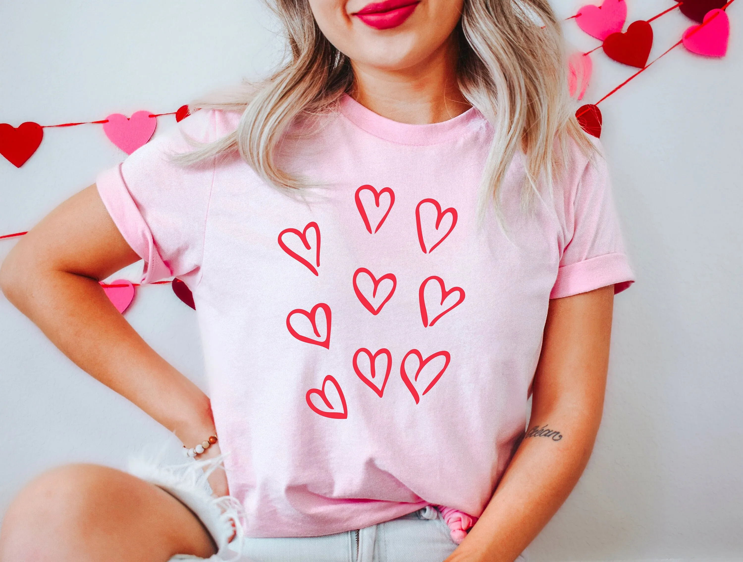 Womens Valentines Day Hearts T Shirt Happy Sweater Heart Sweat Outfit Galentines Shırt