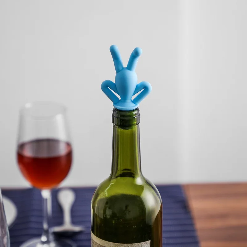 Cute Silicone Upside Down Man Wine Stopper – Reusable Leak-Proof Bottle Sealer for Wine & Beverages