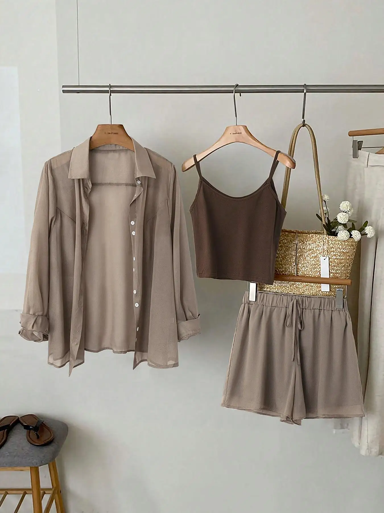 

【Plus Size】 Three-Piece Set Solid Color Set, Casual Long Sleeve Button Shirt & Crop Cami Top & Shorts Set, Women's for Daily Wea