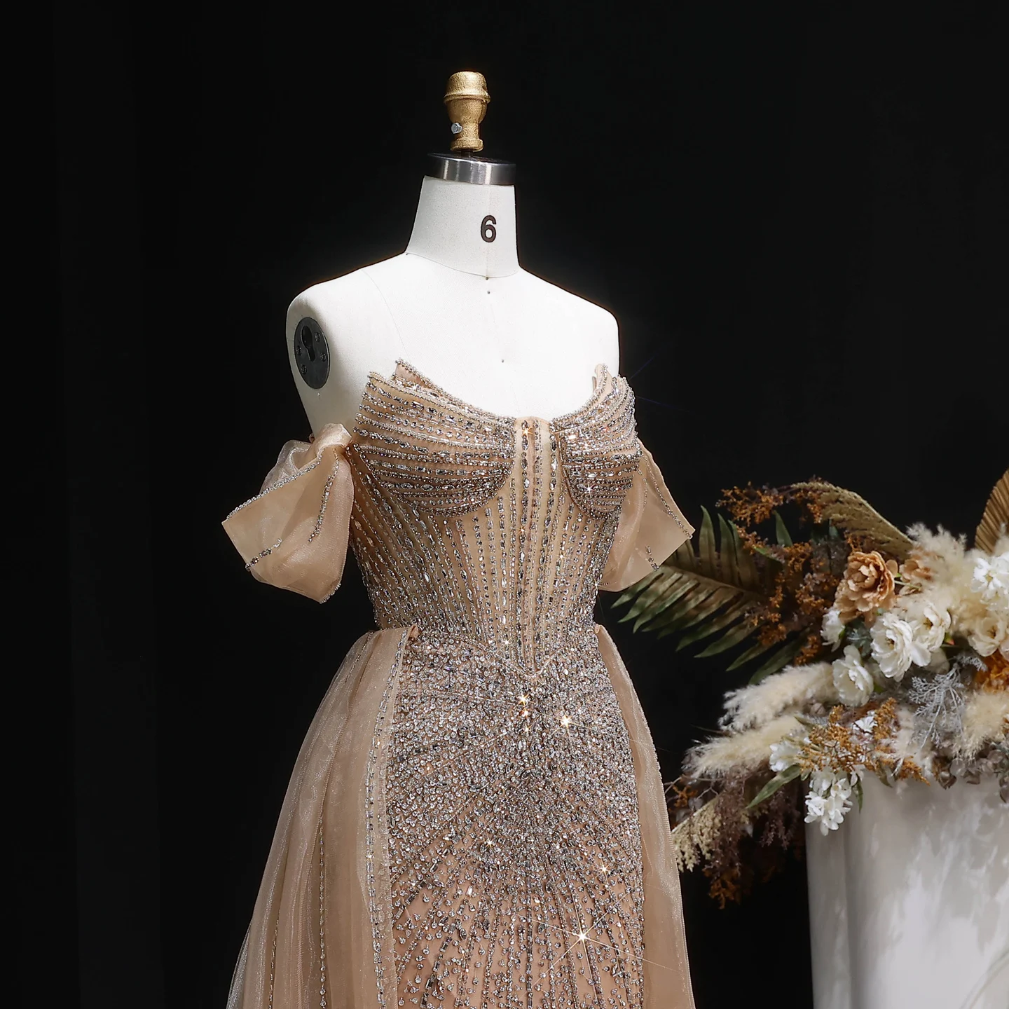Sharon Said Elegantes Schulterfreies Abendkleid mit Überrock, Luxuriöses Perlenbesetztes Meerjungfrauenkleid für Arabische Damen, Formelle Partykleider SS120 Maßanfertigung – Detail 14