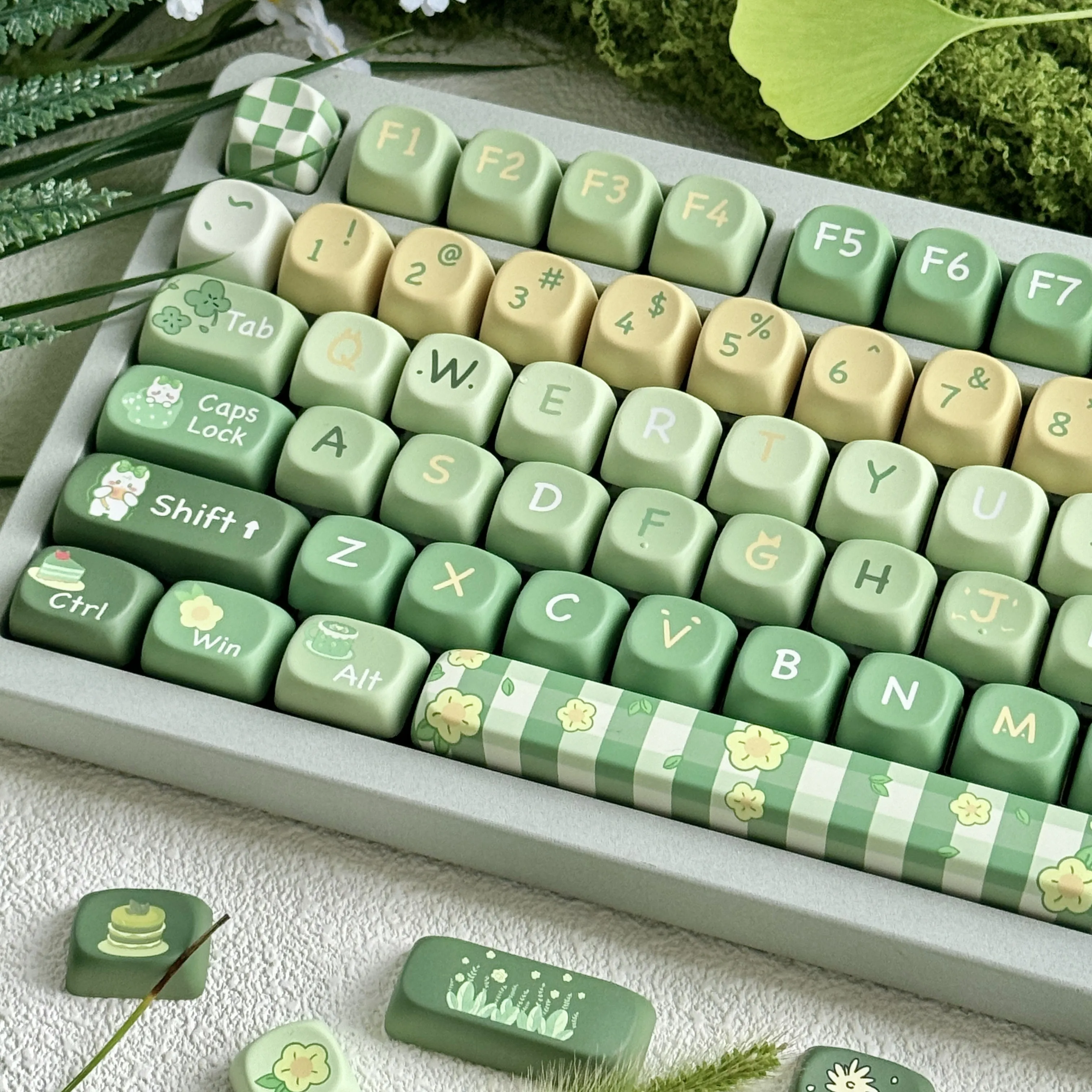 Matcha Bunny Theme Mechanical Keyboard Keycaps SOA Profile PBT Five-sided Sublimation Gradient Green Super Cute Rabbit Keycap