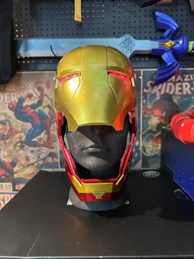 Neuer Iron Man Mk5 Elektrisch/Manuell Öffnender und Schließender Helm mit Zweisprachiger Sprachsteuerung, Spielzeug für Erwachsene, Sammlerstück, Anime-Peripherie, Geschenk – Detail 8