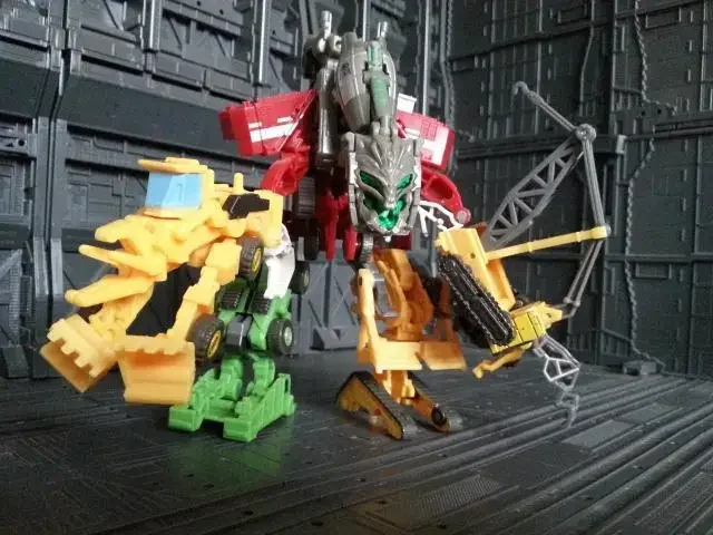 Transformatie 7IN1 Devastator Actiefiguren Film Revenge of Fallen Legend Hendel Robot Ko Speelgoed voor Kinderen Kerst Jongen Geschenken Op Voorraad
