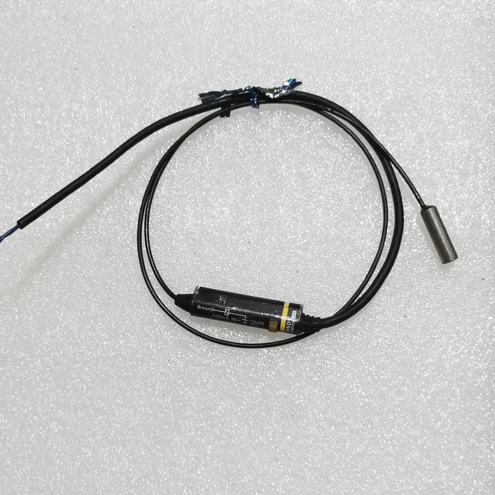 E2EC-C1R5D1 Proximity Switch Sensor Separate Induction