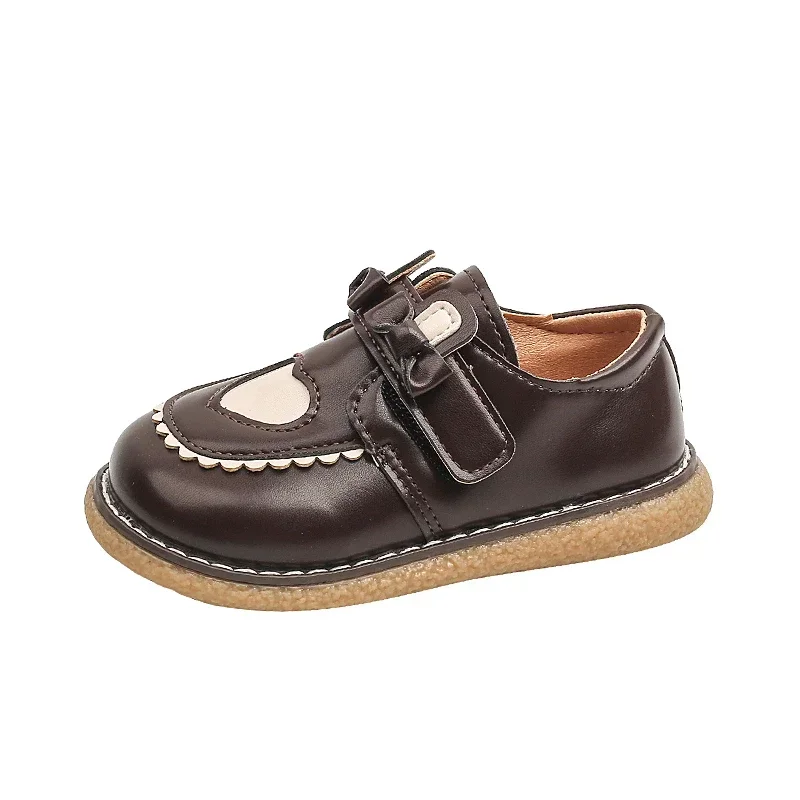 2024 scarpe in pelle per bambini per ragazza autunno nuova moda stile coreano fondo morbido antiscivolo elegante pizzo dolce scarpa Versatile