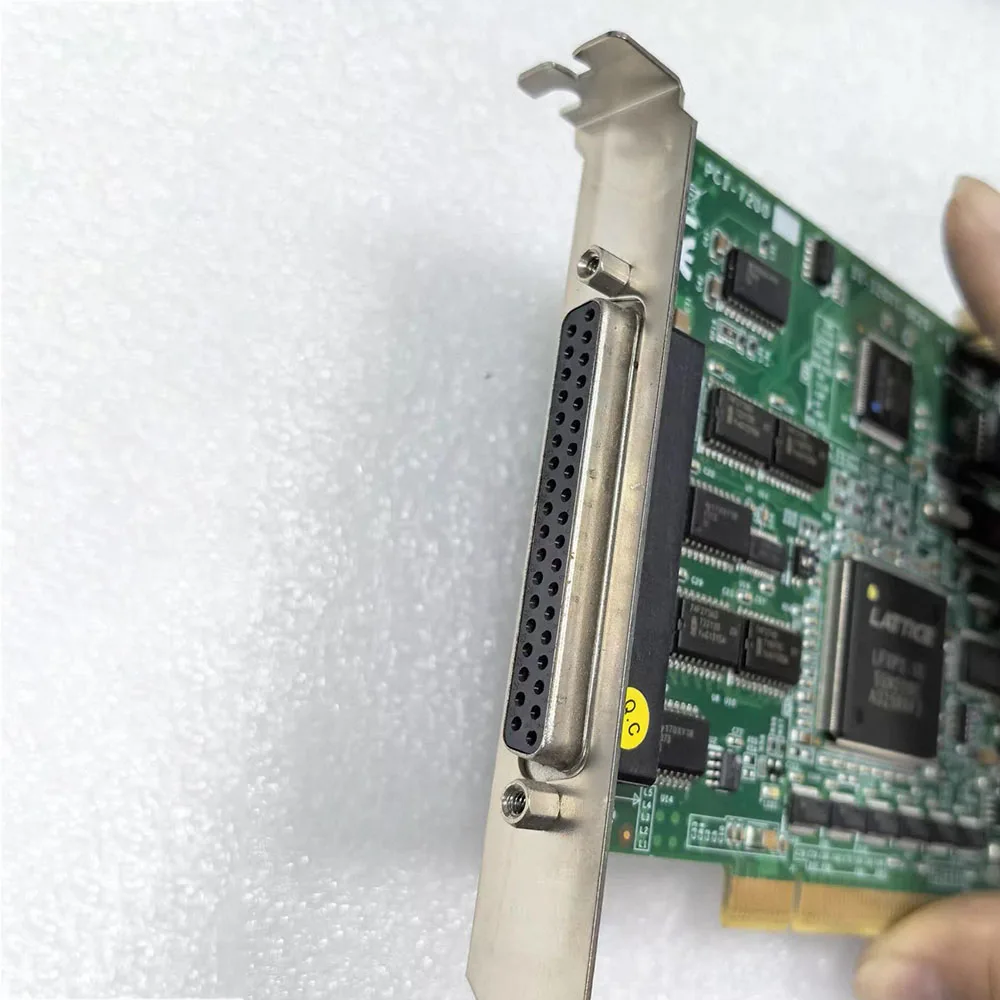 لبطاقة الحصول على ADLINK PCI-7200 51-12001-0B10