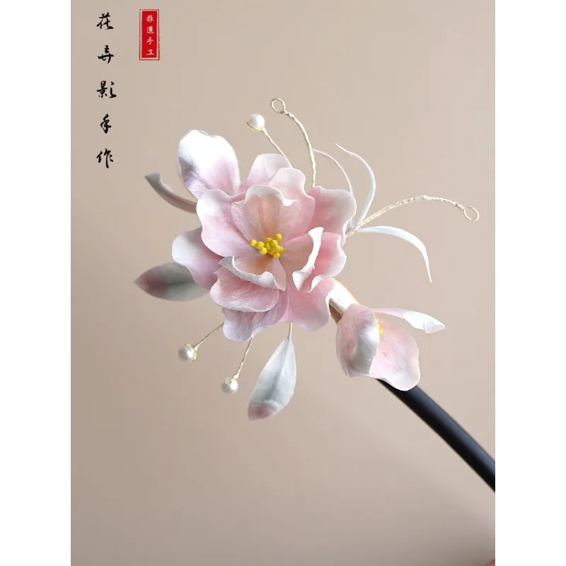 Handmade Sandalwood Hairpin Begonia Edelweiss Chinese Retro Hanfu Headdress