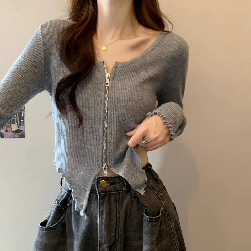 Short Long-sleeved Knitted Women's Autumn and Winter Design Niche Irregular Black Ears Thin Cardigan Top